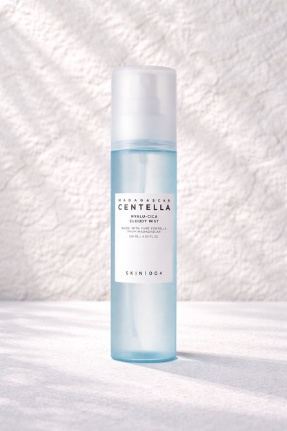 SKIN1004 Centella Hyalu-Cica Cloudy Mist 120ml - Kosteuttava Kasvosuihke Meikin Päälle