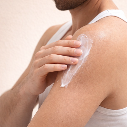 Miesten Kosteusvoide Hyaluronihapolla – Kasvovoide Kuivalle Iholle 60 g