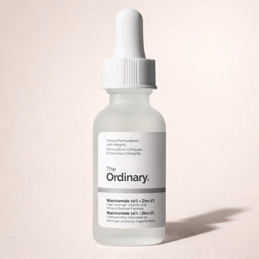 Niasiiniamidi seerumi – hyaluronihappo kasvojen seerumi ihon tasoitukseen (30 ml)